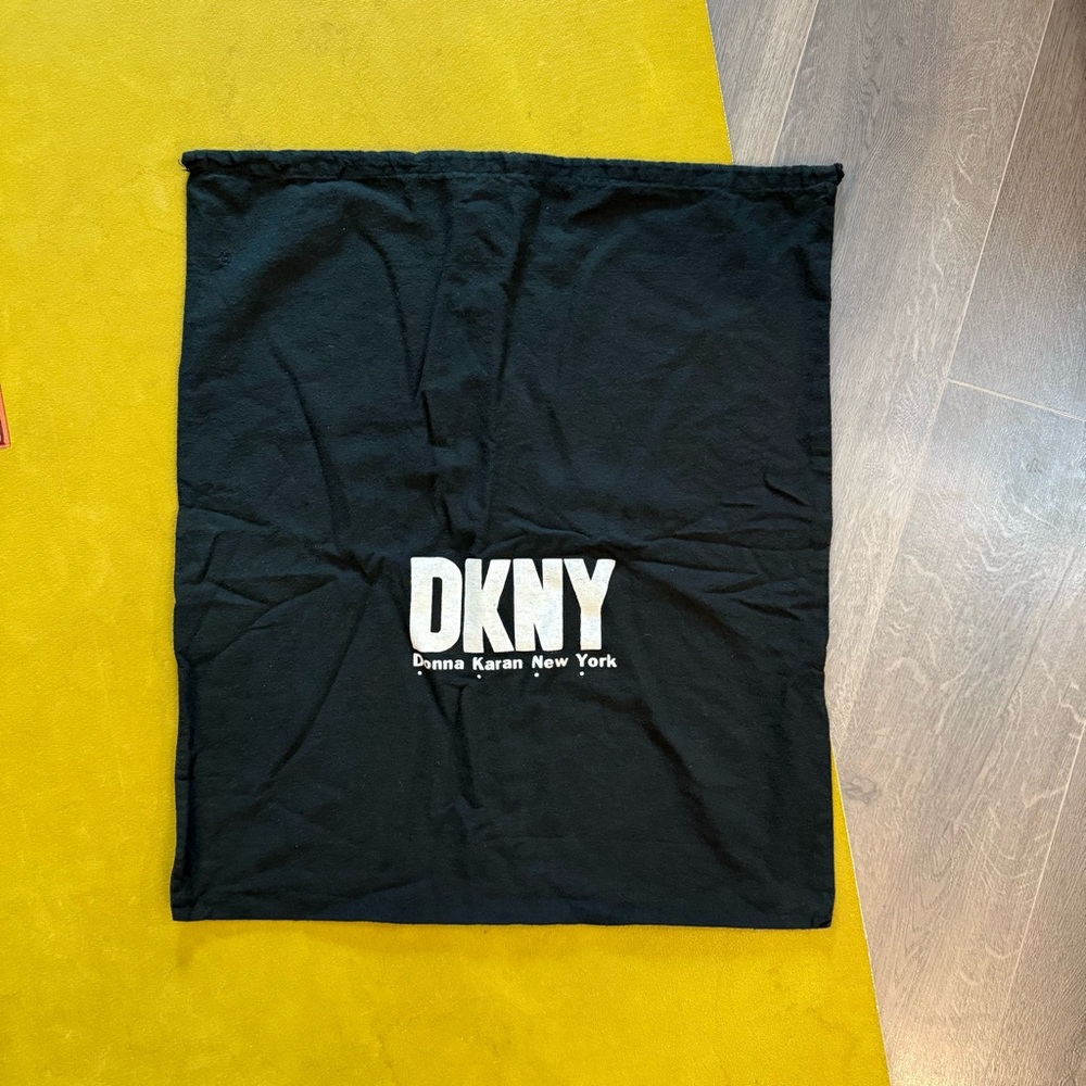 VTG DKNY black large dust bag